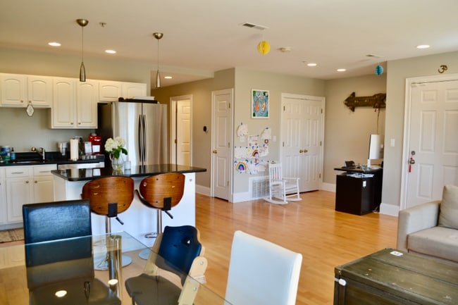 Foto del edificio - 1306 Columbia Rd