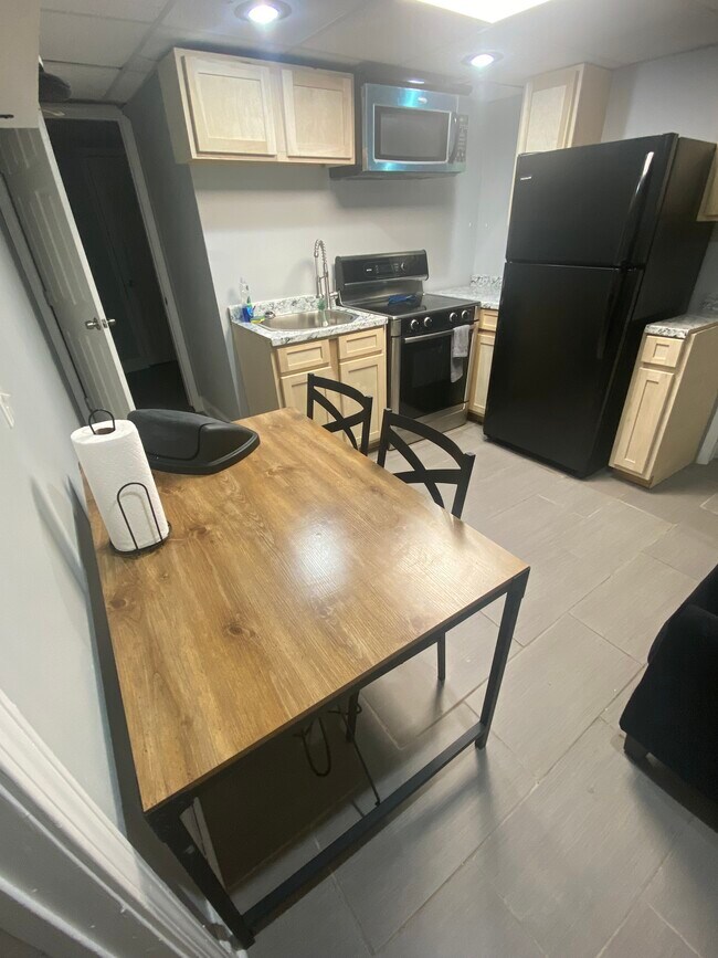 Foto del edificio - 1006 Westmont Rd SW