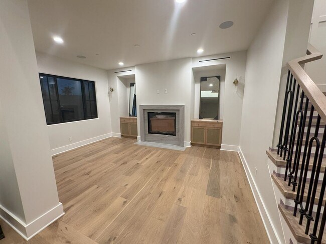 Foto del edificio - 3312 Kenilworth Dr