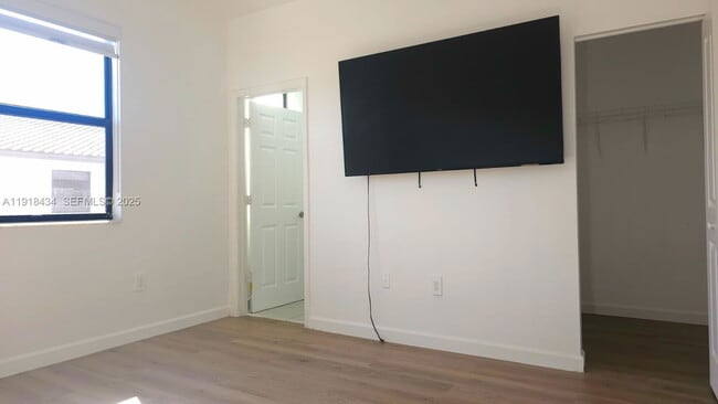 Building Photo - 11774 SW 246th Ln