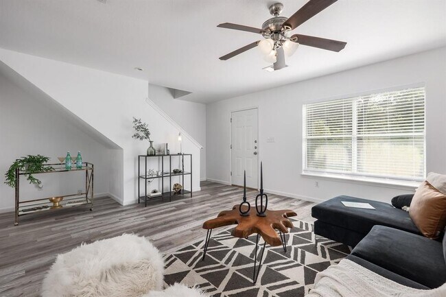 Foto del edificio - 10732 Marshitahs Way