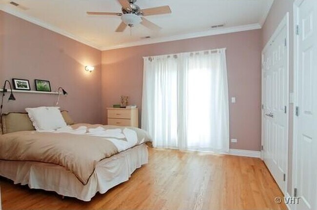 Master Bedroom - 1441 N Wicker Park Ave