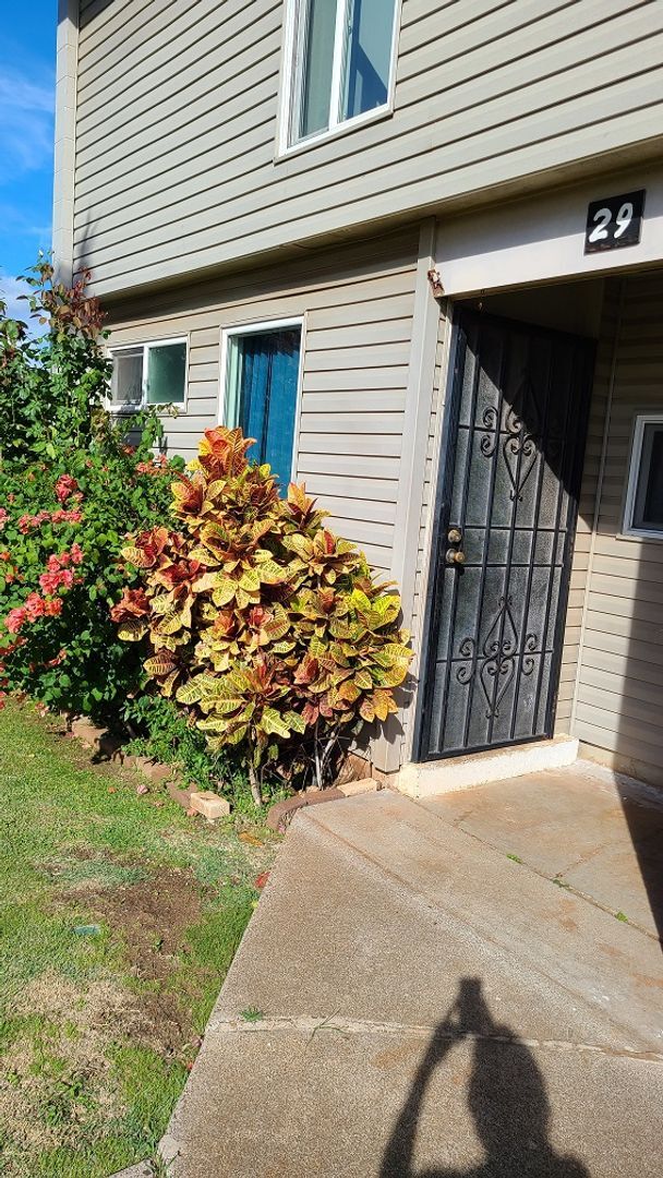 Foto del edificio - Makakilo Gardens III 3 bedroom 1.5 bathroo...
