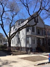 Building Photo - 3822 N Wayne Ave