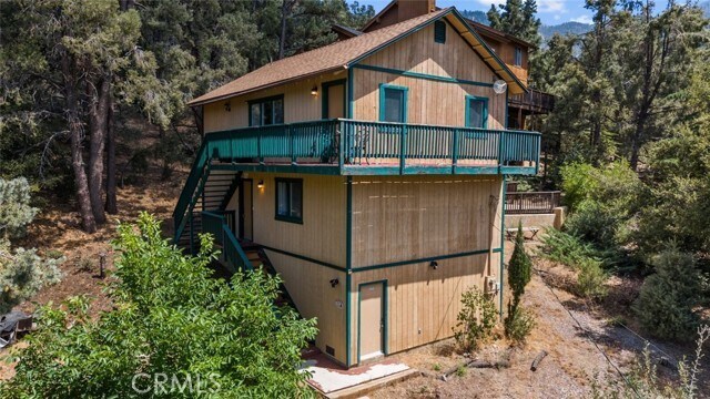Building Photo - 2304 Woodland Dr