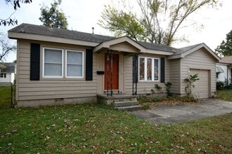 Building Photo - 320 E 46th St