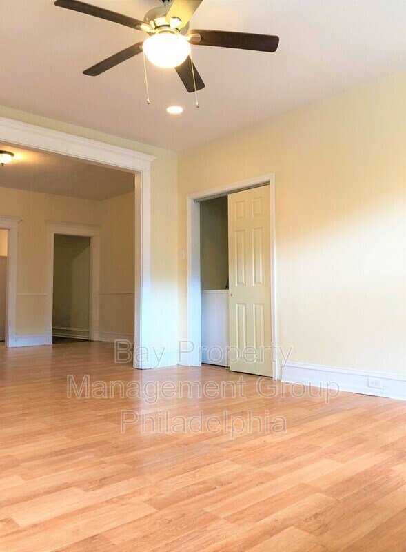 Foto del edificio - 5907 Carpenter St