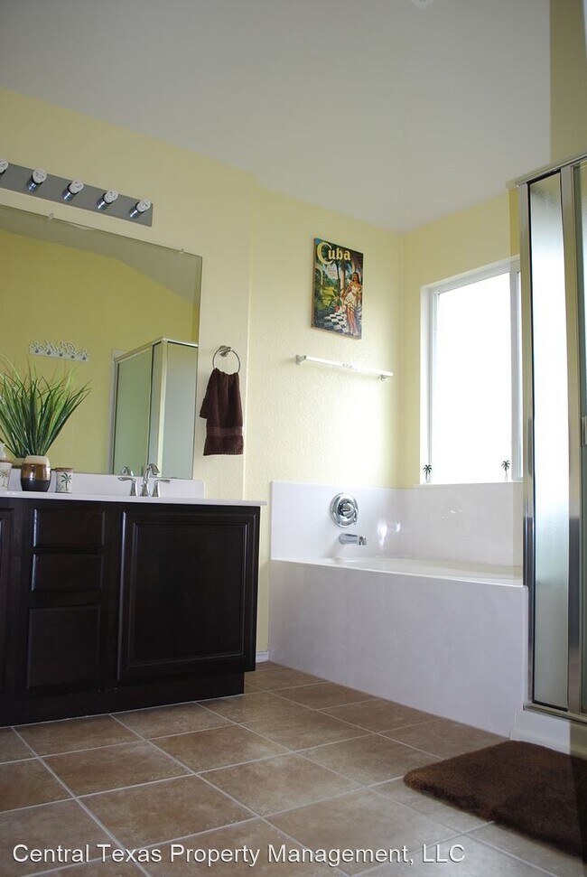 Building Photo - 3 br, 2 bath House - 4911 Lions Gate Lane