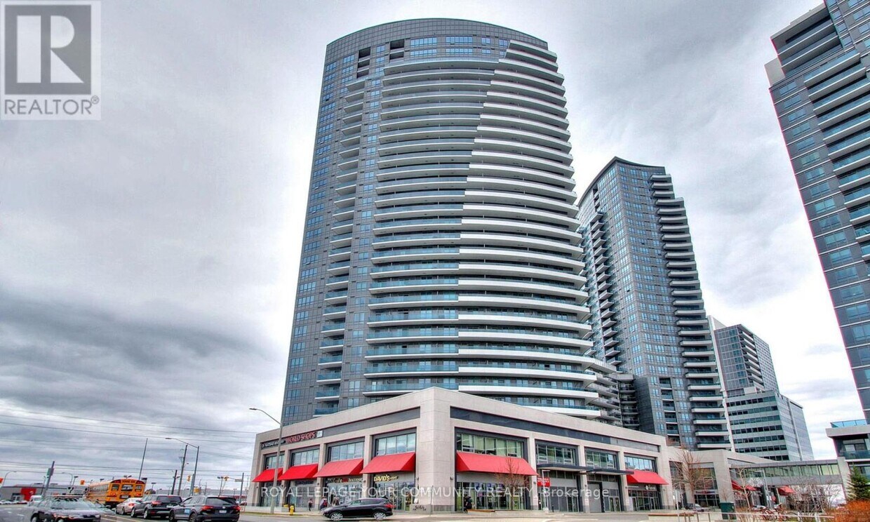 Photo principale - 7161-7161 Yonge St