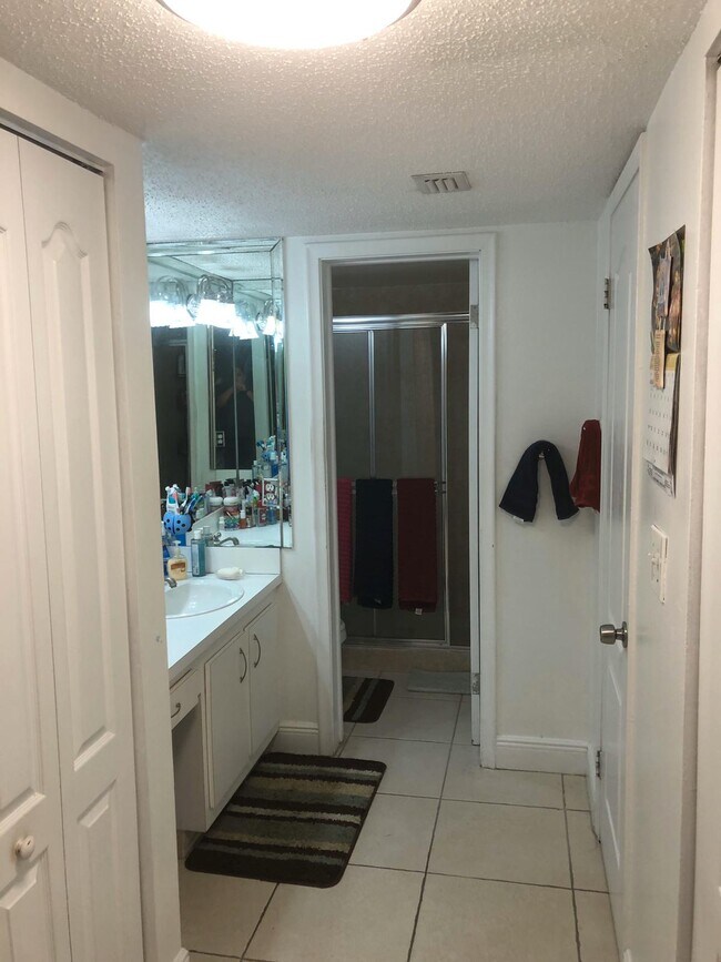 Foto del edificio - 9231 SW 87th Ave