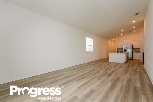 Building Photo - 42850 Crescent Lp