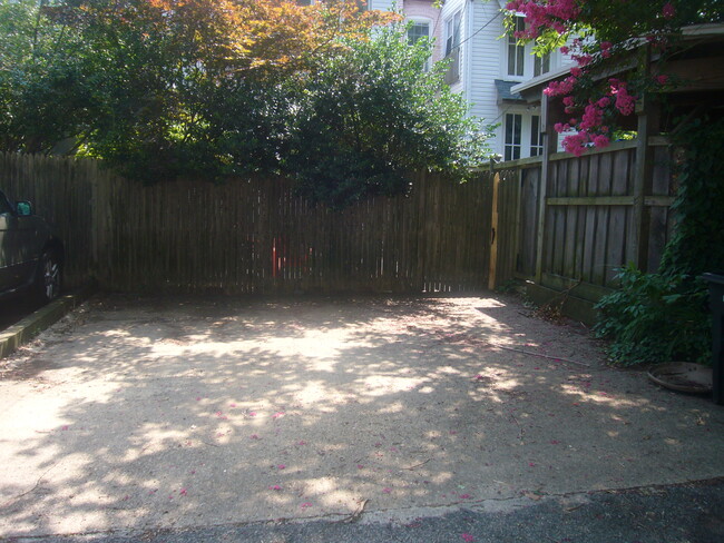 Building Photo - 1712 34th St NW