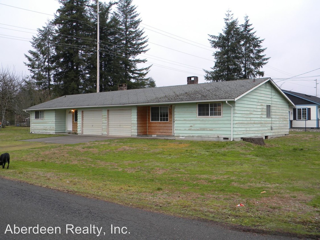 Primary Photo - 304 N 17th St