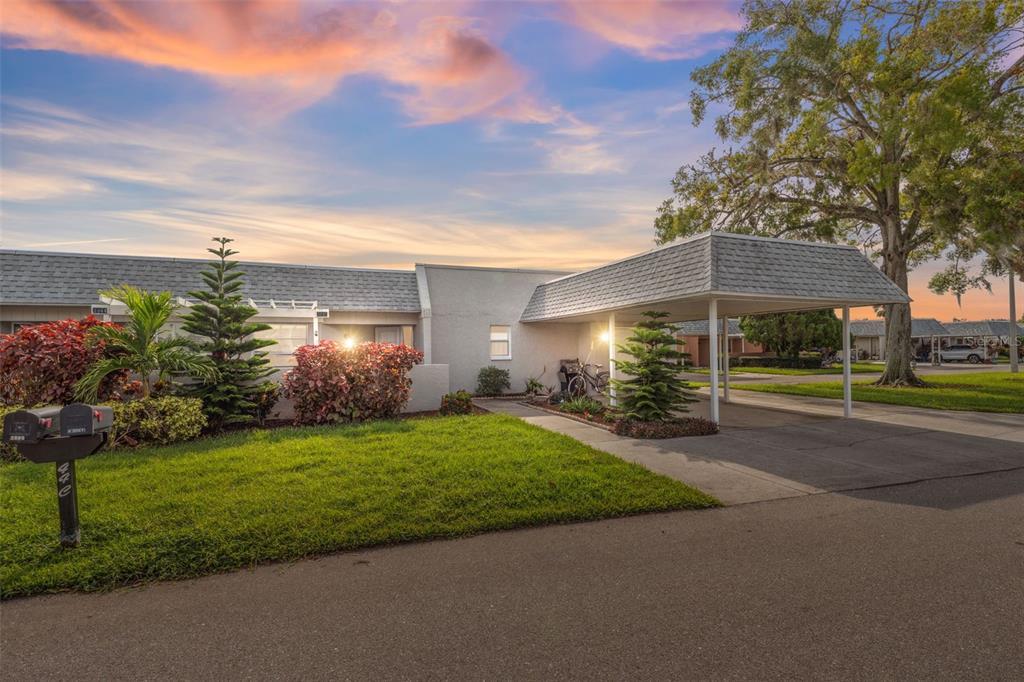 Foto principal - 3942 Trophy Blvd