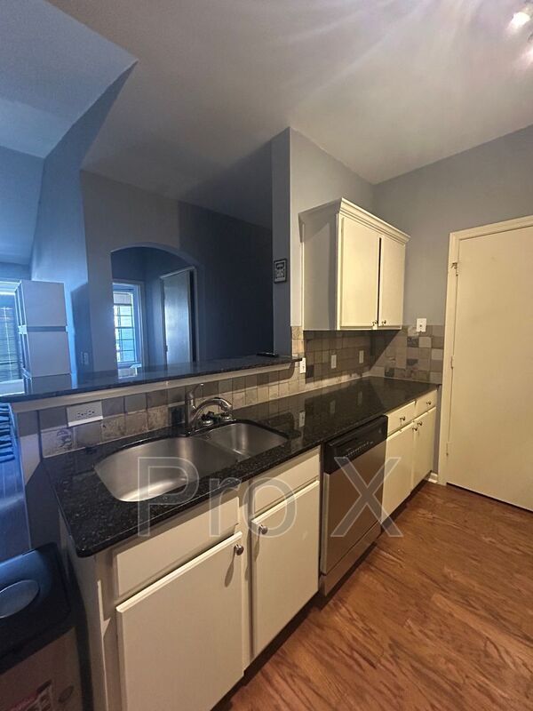 Building Photo - 4230 NW Meadow Creek Cir