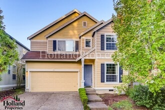 Building Photo - 199 SW 208th Ave