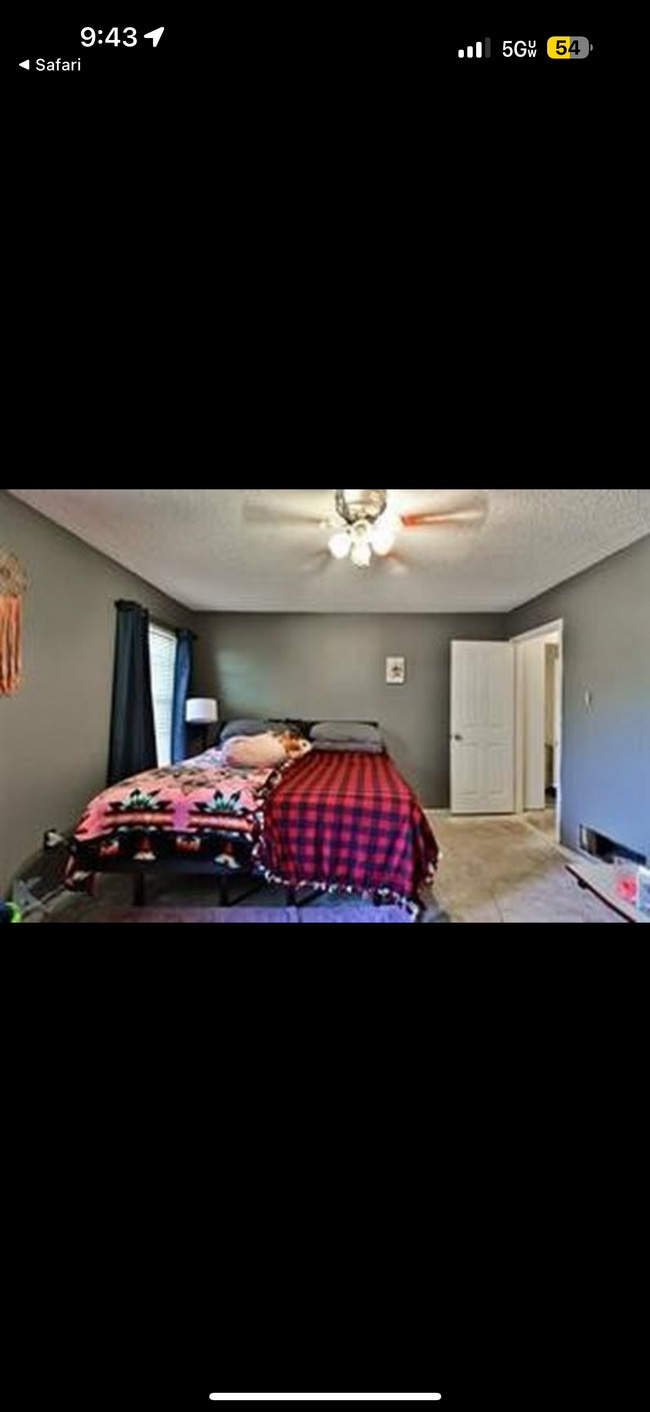 Building Photo - 1742 Chucker Ct