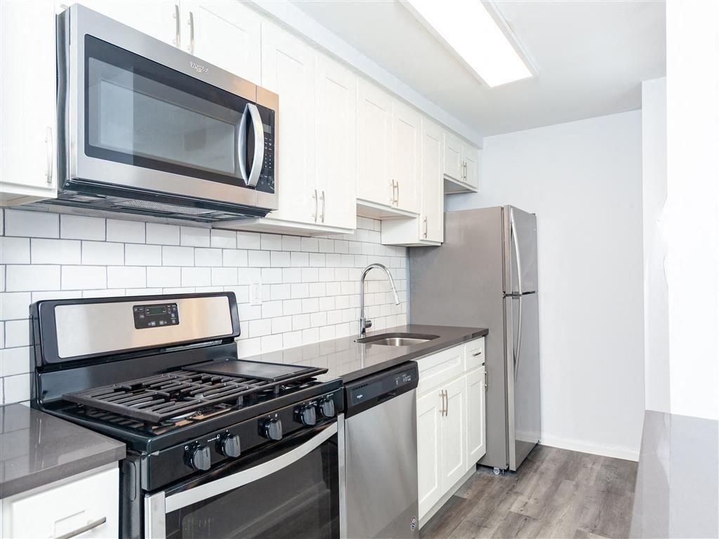 Andorra Point Apartments in Philadelphia, PA