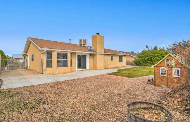 Foto del edificio - 856 Lancelot St