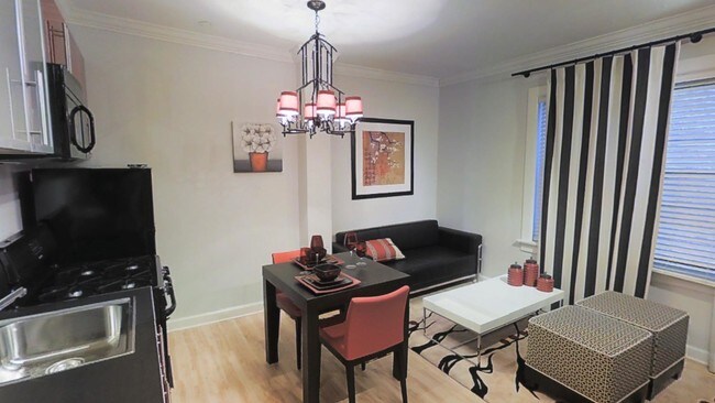 1940 N. Lincoln Apartments Chicago, IL