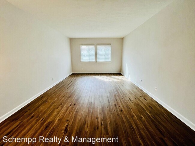 Building Photo - 1 br, 1 bath House - 1935 Gardiner Lane F92