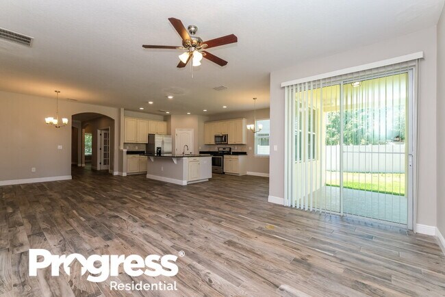 Building Photo - 11318 Emerald Shore Dr