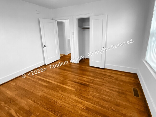 Foto del edificio - 1602 16th Ave S