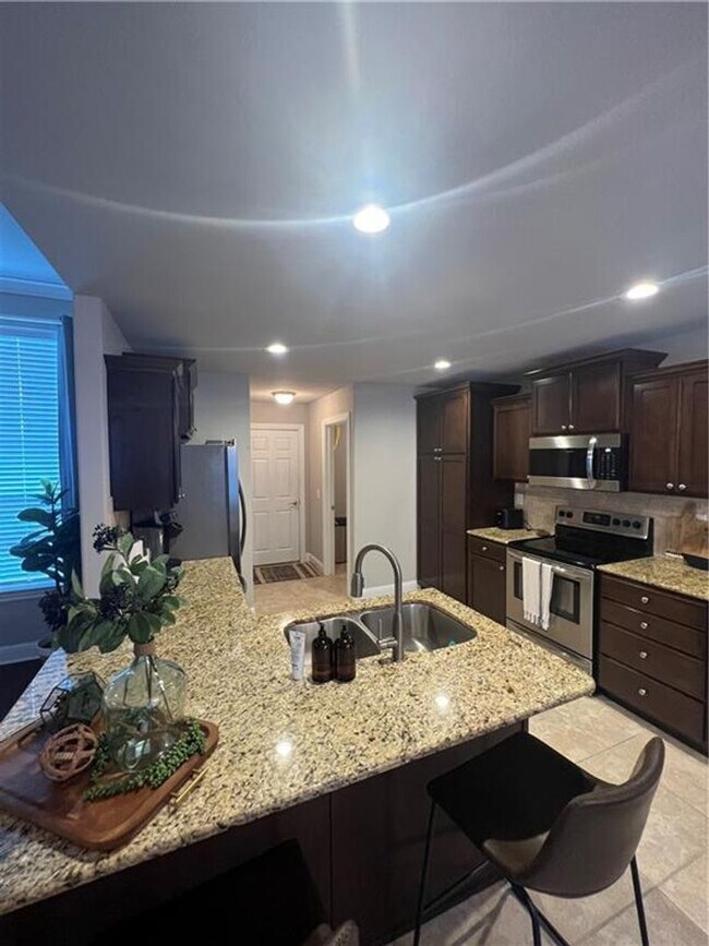 Foto del edificio - 2002 Prince