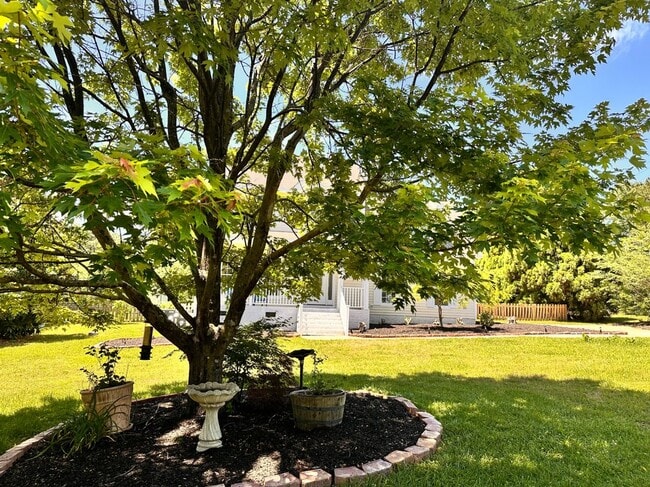 Foto del edificio - 7845 Melcombe Way