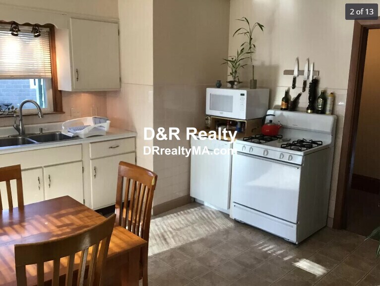 Foto principal - 404 Pleasant St