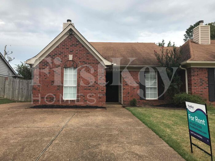 Foto principal - 3926 Oak Branch Cir W