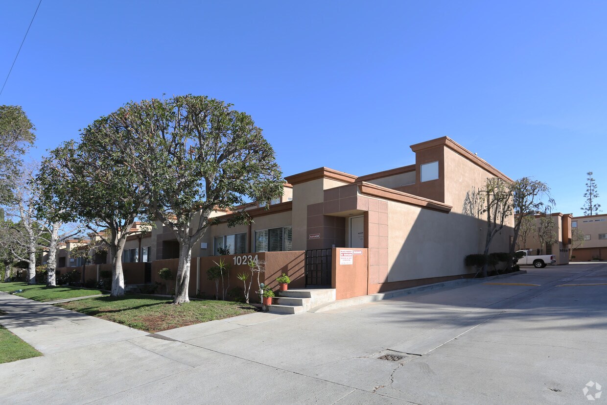 Foto principal - Eton Gardens Apartments