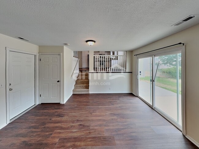 Building Photo - 129 W 1225 N