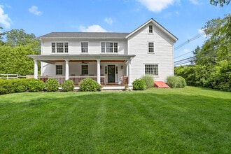 Building Photo - 141 W Norwalk Rd