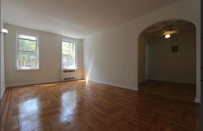 Building Photo - 41-43 39th Place
