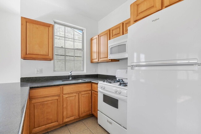 Foto del edificio - 621 N 33rd St