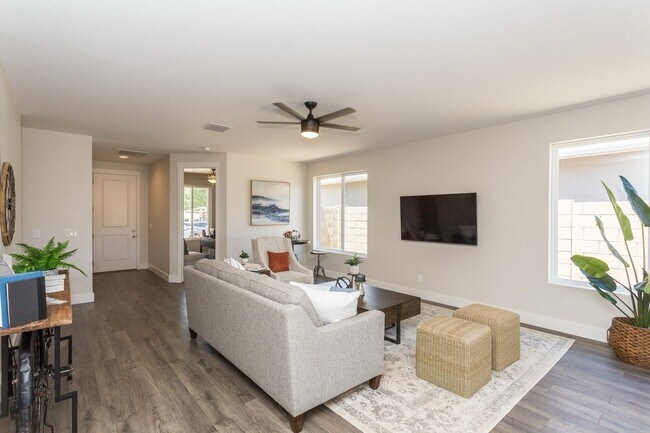 Foto del edificio - Stunning new build 4 bedroom Chino Valley home!