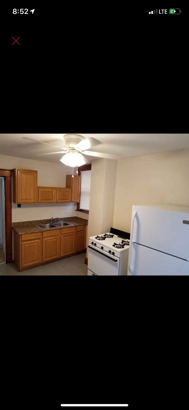 Foto del edificio - 2748 Norwood Ave