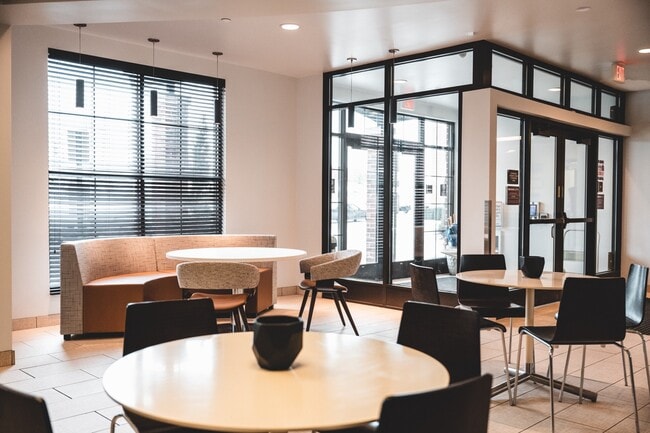 Lobby - Hudson Lofts