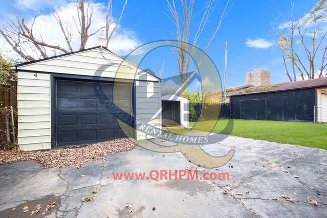 Foto del edificio - Charming Flint Home - Available Now!   2 W...