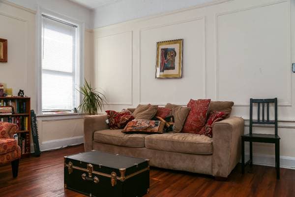 Foto del edificio - 840 Montgomery St