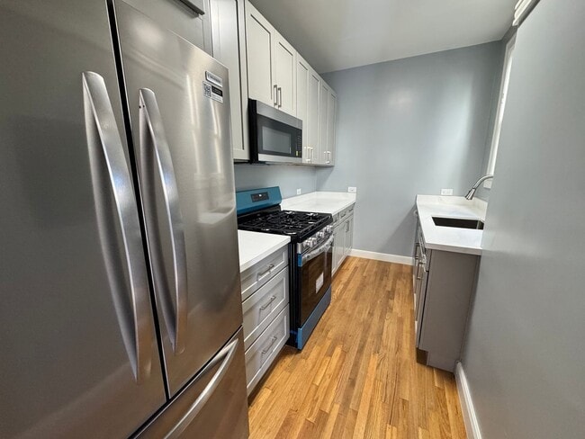 Photo - 1925 Pierce St Apartment