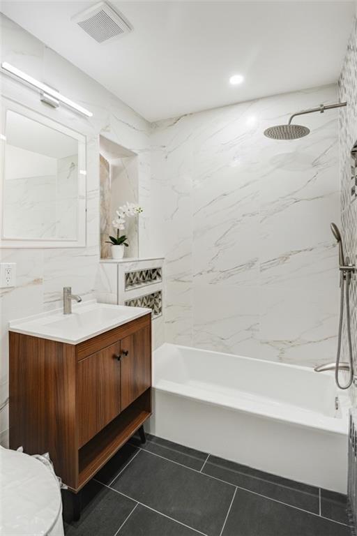 Building Photo - 103 70th St