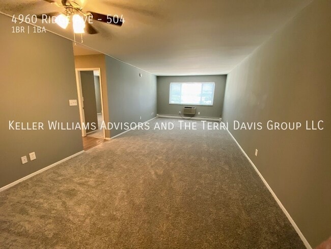 Building Photo - 4960 Ridge Ave
