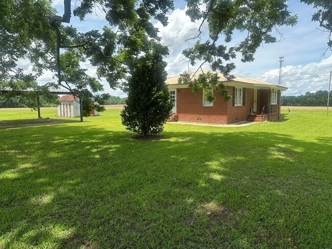Building Photo - 266 Presley Suber Rd