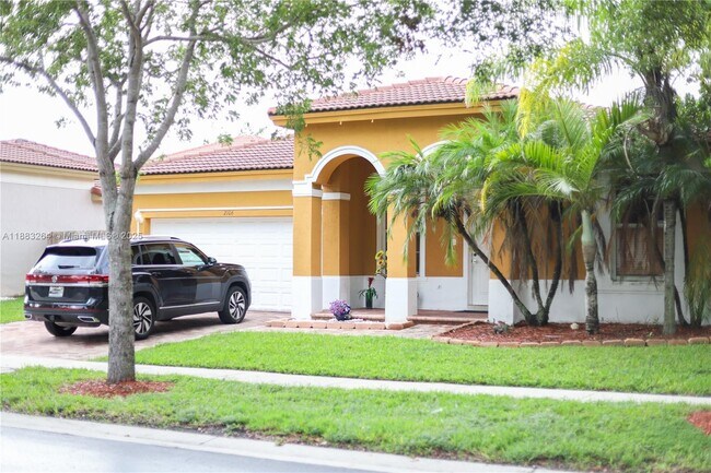 Foto del edificio - 2106 NE 40th Ave