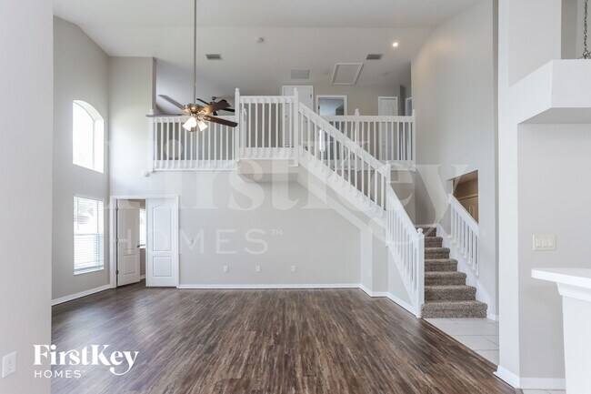 Foto del edificio - 811 15th St NE
