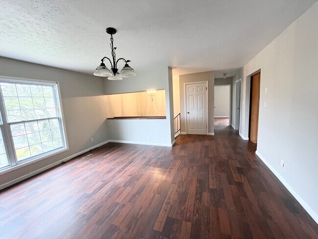 Foto del edificio - 119 Ashley Ln