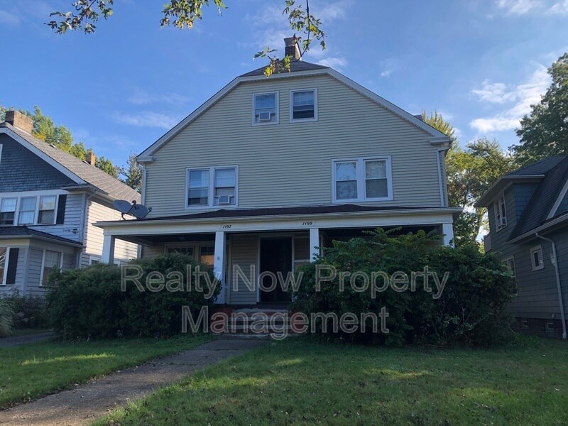 1499 Maple Rd, Cleveland Heights, OH 44121 Condo for Rent in