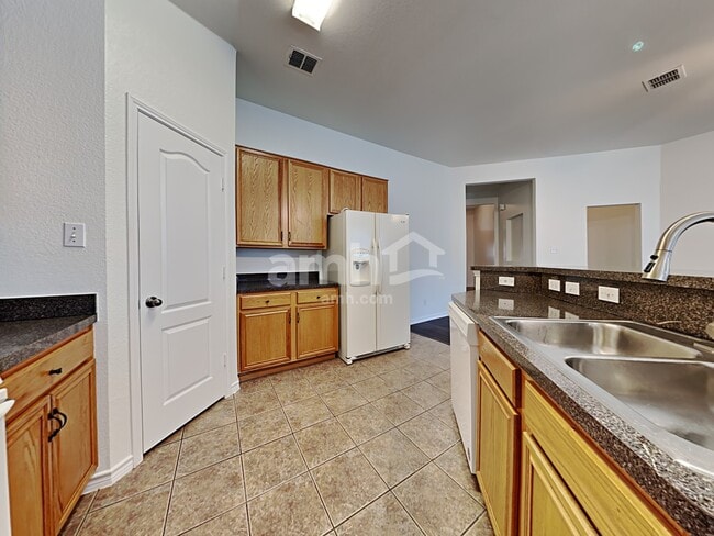 Building Photo - 3540 Desert Mesa Rd